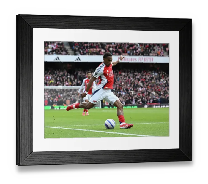 Framed Print : Arsenal FC v Chelsea FC - Premier League