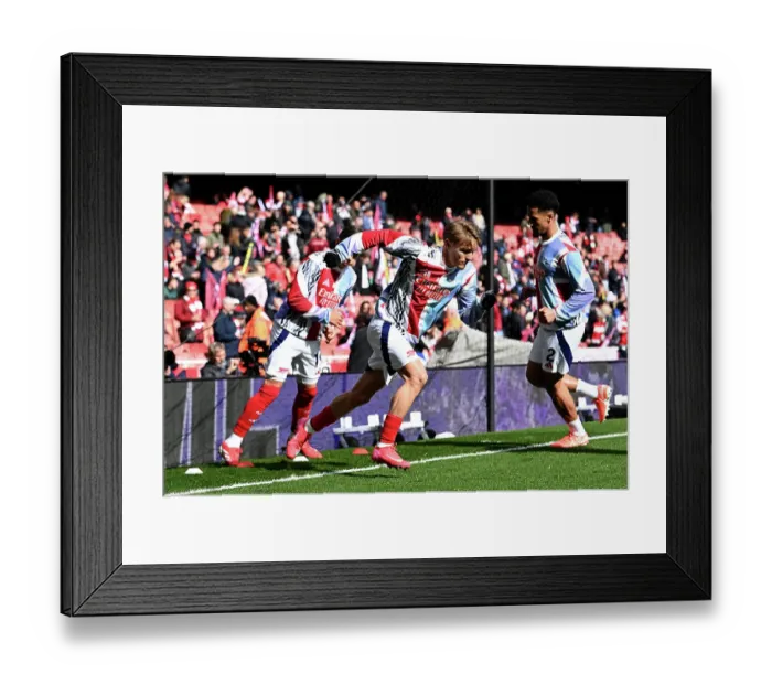 Framed Print : Arsenal FC v Chelsea FC - Premier League