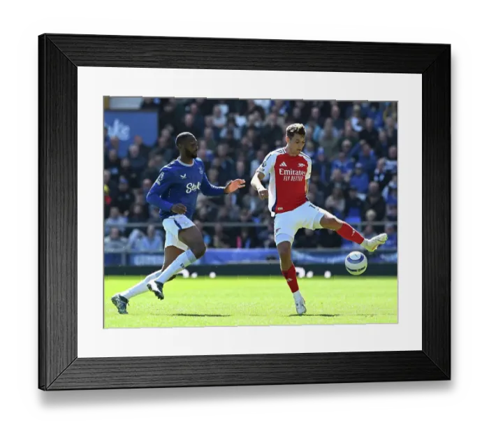 Framed Print : Everton FC v Arsenal FC - Premier League Framed Print : Everton FC v Arsenal FC - Premier League