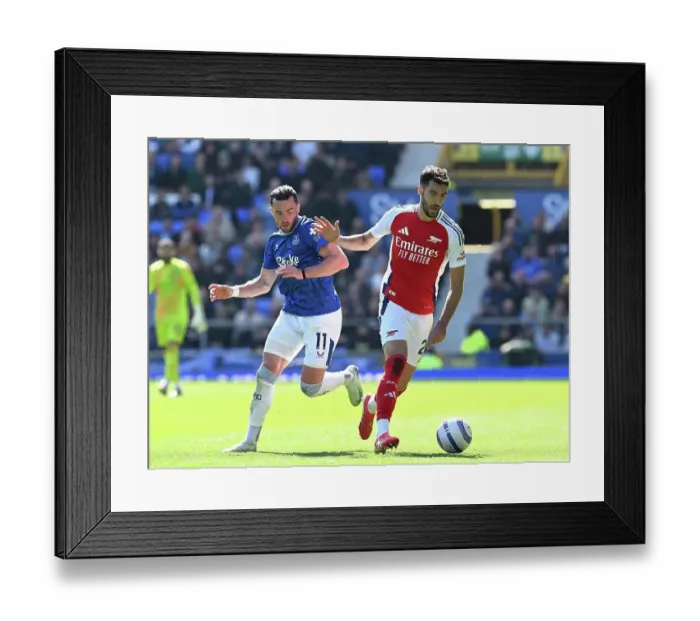 Framed Print : Everton FC v Arsenal FC - Premier League Framed Print : Everton FC v Arsenal FC - Premier League