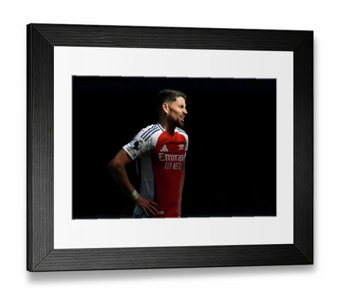 Framed Print : Everton FC v Arsenal FC - Premier League Framed Print : Everton FC v Arsenal FC - Premier League