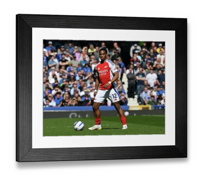 Framed Print : Everton FC v Arsenal FC - Premier League