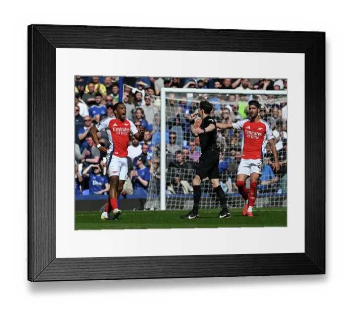 Framed Print : Everton FC v Arsenal FC - Premier League Framed Print : Everton FC v Arsenal FC - Premier League