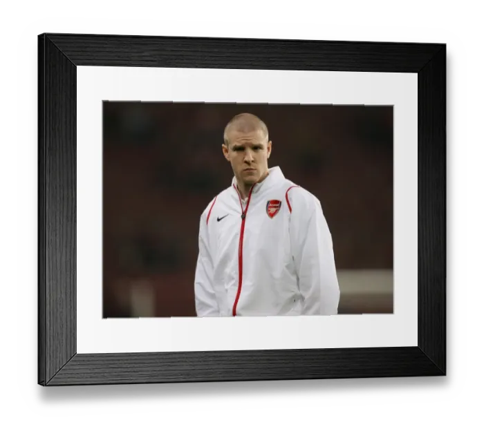 Framed Print : Philippe Senderos (Arsenal) Framed Print : Philippe Senderos (Arsenal)