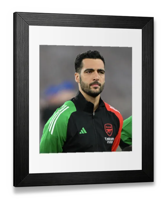 Framed Print : Arsenal FC v Real Madrid C.F. - UEFA Champions League 2024 / 25 Quarter Final First Leg Framed Print : Arsenal FC v Real Madrid C.F. - UEFA Champions League 2024 / 25 Quarter Final First Leg