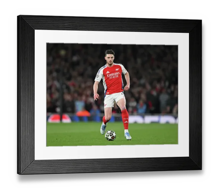 Framed Print : Arsenal FC v Real Madrid C.F. - UEFA Champions League 2024 / 25 Quarter Final First Leg