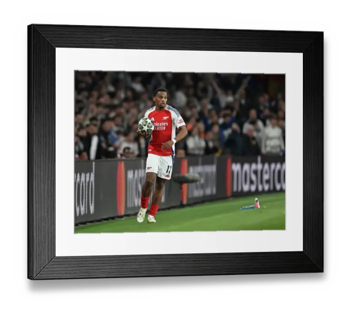 Framed Print : Arsenal FC v Real Madrid C.F. - UEFA Champions League 2024 / 25 Quarter Final First Leg Framed Print : Arsenal FC v Real Madrid C.F. - UEFA Champions League 2024 / 25 Quarter Final First Leg