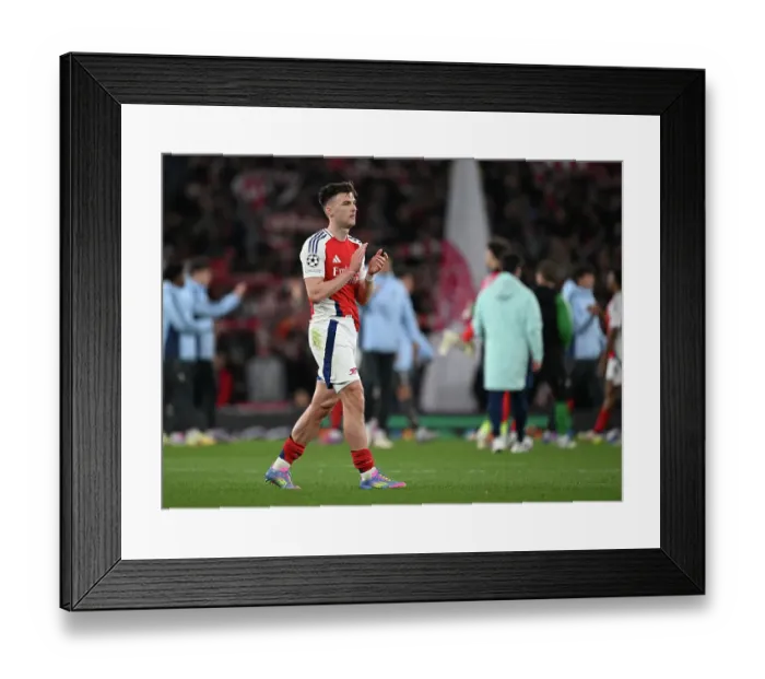 Framed Print : Arsenal FC v Real Madrid C.F. - UEFA Champions League 2024 / 25 Quarter Final First Leg