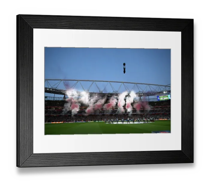 Framed Print : Arsenal FC v Real Madrid C.F. - UEFA Champions League 2024 / 25 Quarter Final First Leg