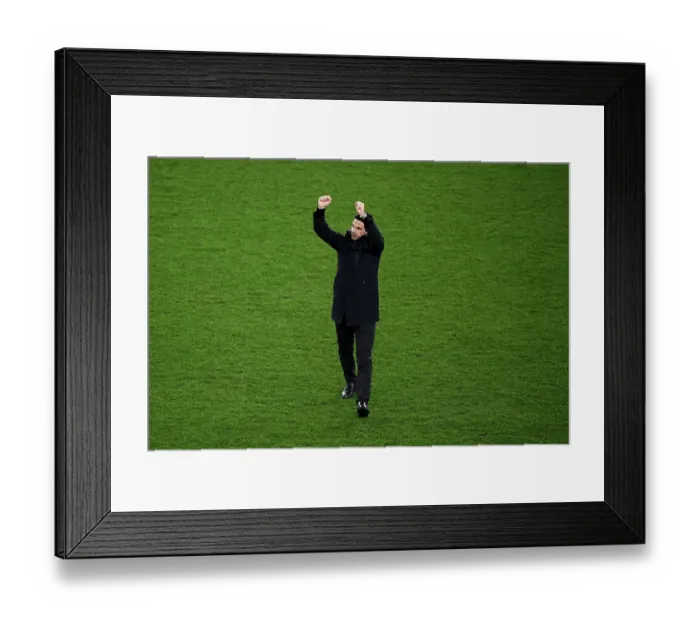 Framed Print : Arsenal FC v Real Madrid C.F. - UEFA Champions League 2024 / 25 Quarter Final First Leg