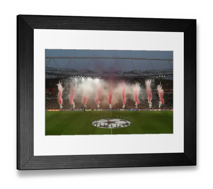 Framed Print : Arsenal FC v Real Madrid C.F. - UEFA Champions League 2024 / 25 Quarter Final First Leg