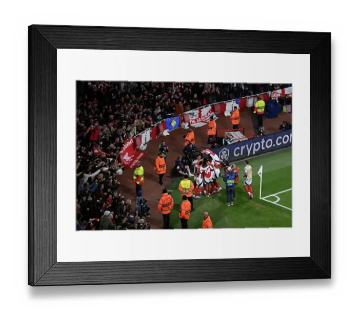 Framed Print : Arsenal FC v Real Madrid C.F. - UEFA Champions League 2024 / 25 Quarter Final First Leg