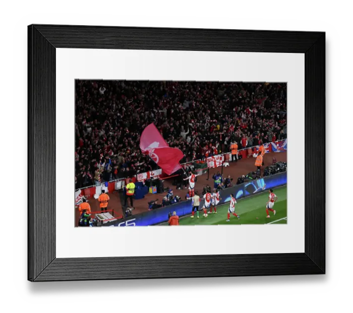 Framed Print : Arsenal FC v Real Madrid C.F. - UEFA Champions League 2024 / 25 Quarter Final First Leg
