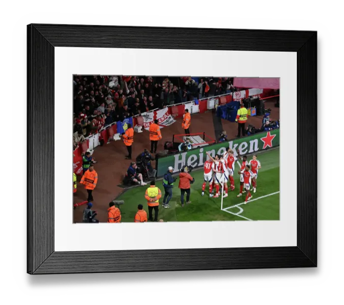 Framed Print : Arsenal FC v Real Madrid C.F. - UEFA Champions League 2024 / 25 Quarter Final First Leg