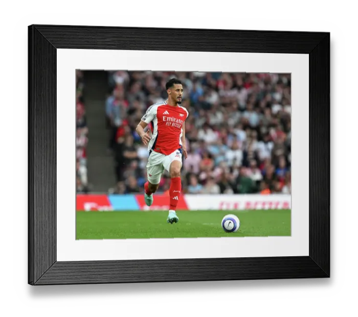 Framed Print : Arsenal FC v Brentford FC - Premier League Framed Print : Arsenal FC v Brentford FC - Premier League