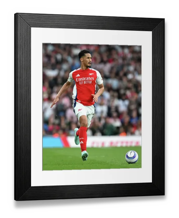 Framed Print : Arsenal FC v Brentford FC - Premier League