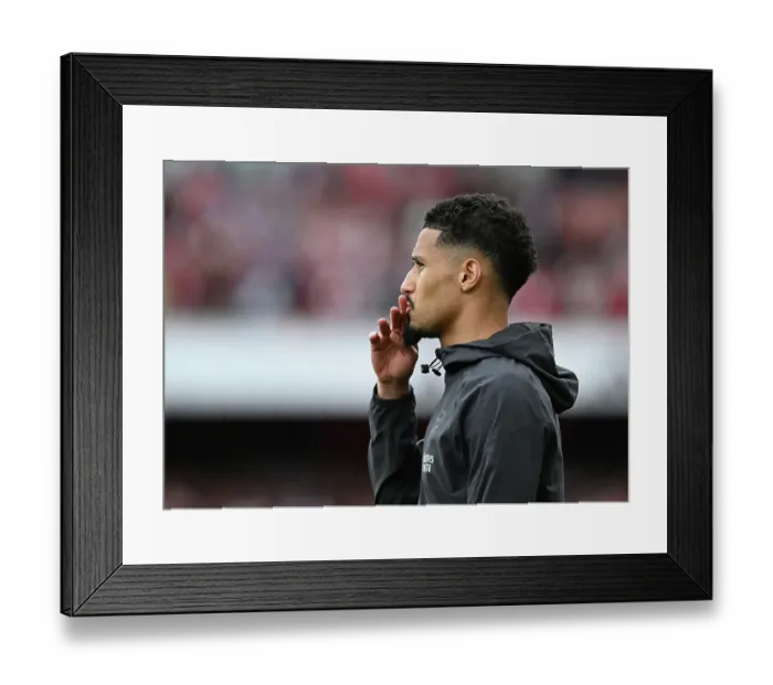 Framed Print : Arsenal FC v Brentford FC - Premier League