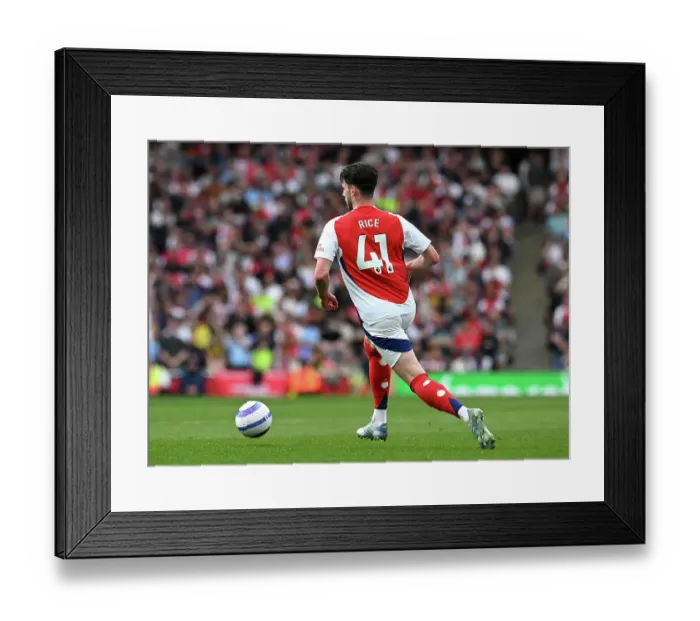 Framed Print : Arsenal FC v Brentford FC - Premier League