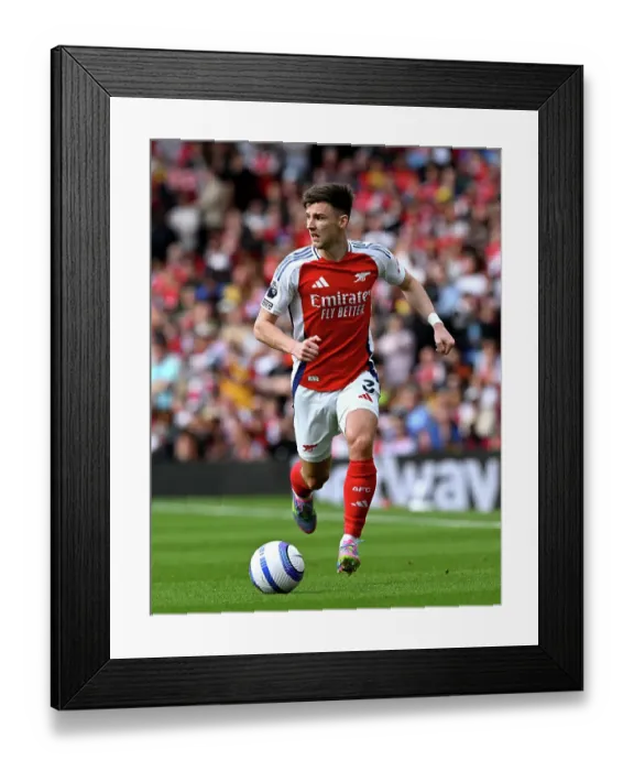 Framed Print : Arsenal FC v Brentford FC - Premier League Framed Print : Arsenal FC v Brentford FC - Premier League