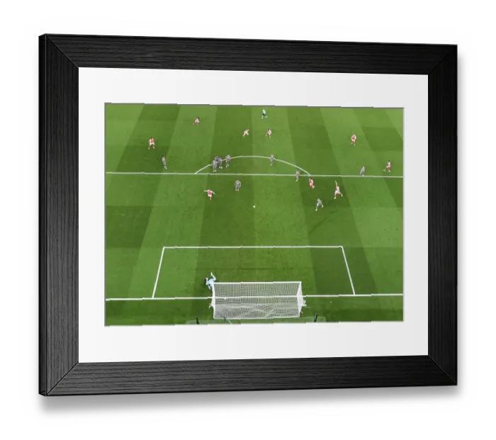 Framed Print : Arsenal FC v Real Madrid C.F. - UEFA Champions League 2024 / 25 Quarter Final First Leg