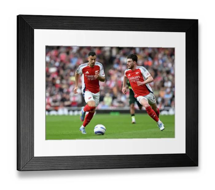 Framed Print : Arsenal FC v Brentford FC - Premier League