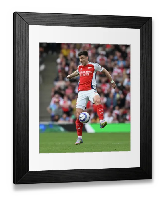 Framed Print : Arsenal FC v Brentford FC - Premier League Framed Print : Arsenal FC v Brentford FC - Premier League