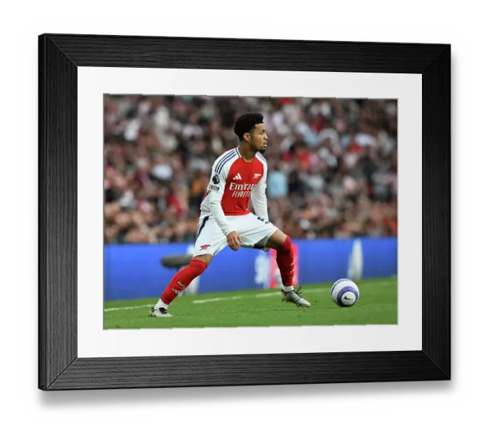 Framed Print : Arsenal FC v Brentford FC - Premier League Framed Print : Arsenal FC v Brentford FC - Premier League