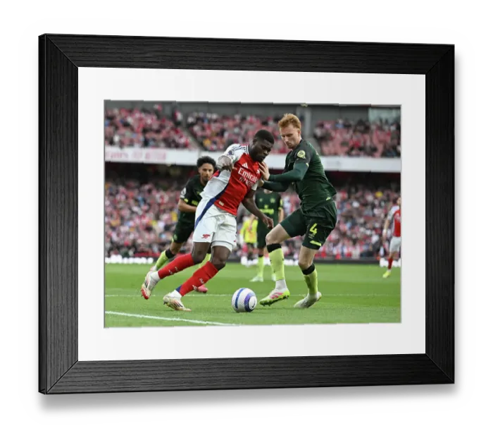 Framed Print : Arsenal FC v Brentford FC - Premier League