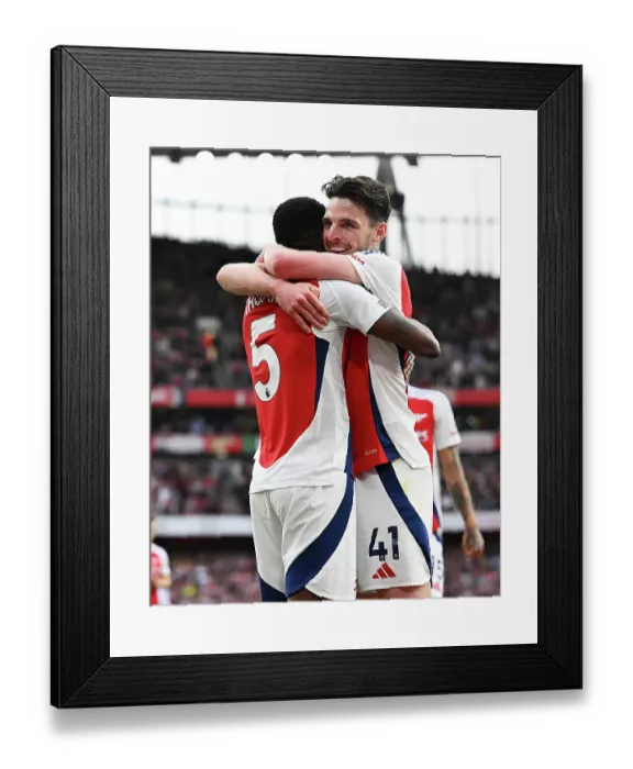 Framed Print : Arsenal FC v Brentford FC - Premier League