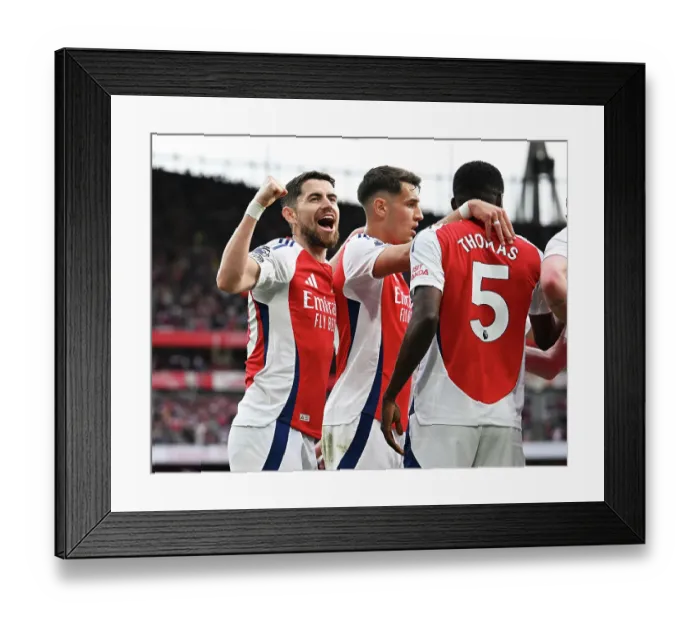 Framed Print : Arsenal FC v Brentford FC - Premier League