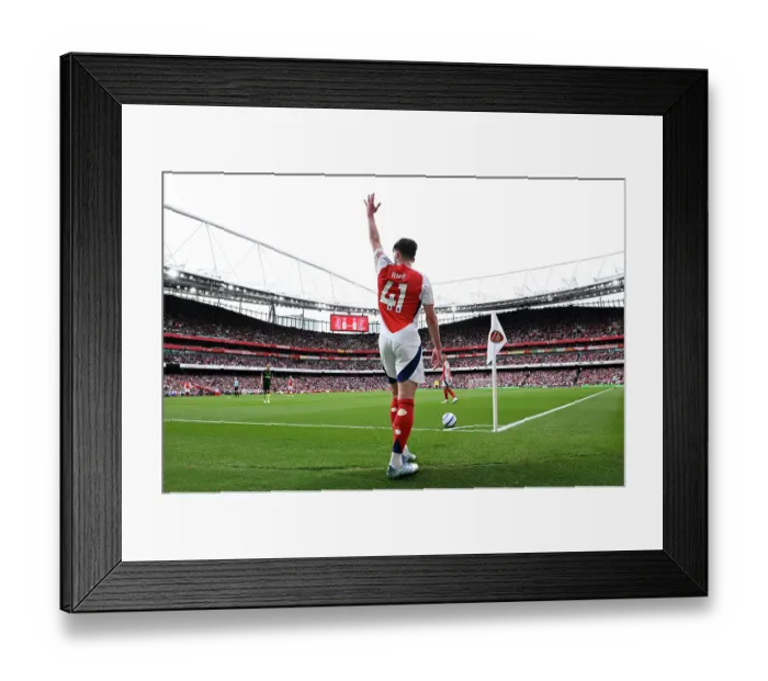 Framed Print : Arsenal FC v Brentford FC - Premier League