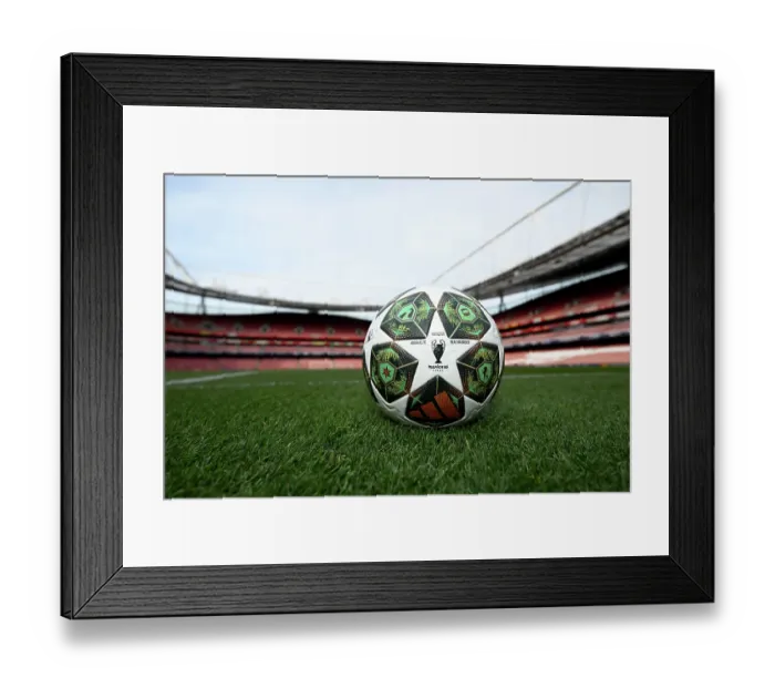 Framed Print : Arsenal FC v Real Madrid C.F. - UEFA Champions League 2024 / 25 Quarter Final First Leg Framed Print : Arsenal FC v Real Madrid C.F. - UEFA Champions League 2024 / 25 Quarter Final First Leg