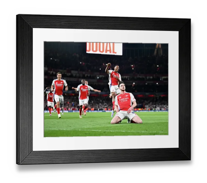 Framed Print : Arsenal FC v Real Madrid C.F. - UEFA Champions League 2024 / 25 Quarter Final First Leg