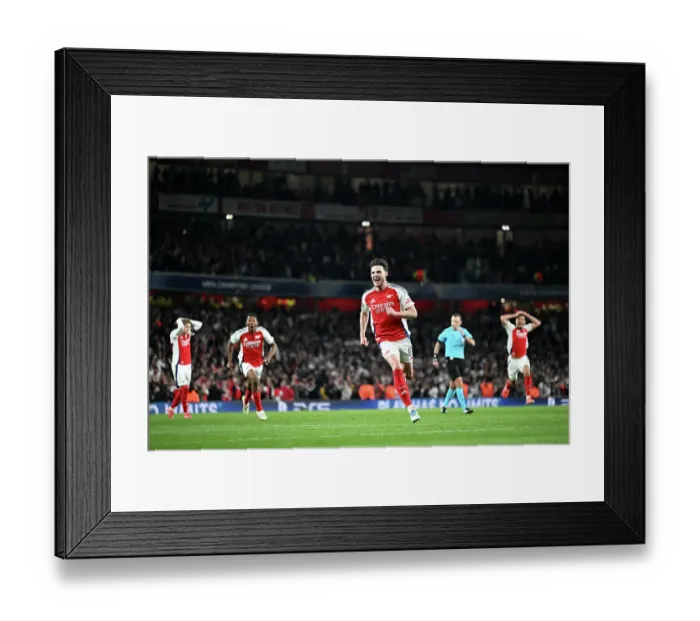 Framed Print : Arsenal FC v Real Madrid C.F. - UEFA Champions League 2024 / 25 Quarter Final First Leg Framed Print : Arsenal FC v Real Madrid C.F. - UEFA Champions League 2024 / 25 Quarter Final First Leg