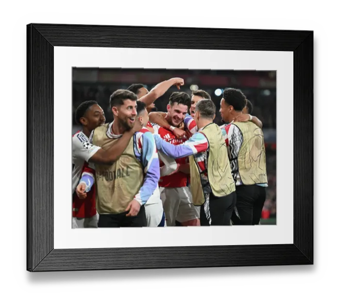 Framed Print : Arsenal FC v Real Madrid C.F. - UEFA Champions League 2024 / 25 Quarter Final First Leg Framed Print : Arsenal FC v Real Madrid C.F. - UEFA Champions League 2024 / 25 Quarter Final First Leg