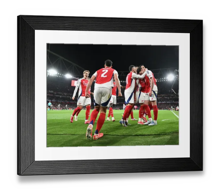 Framed Print : Arsenal FC v Real Madrid C.F. - UEFA Champions League 2024 / 25 Quarter Final First Leg Framed Print : Arsenal FC v Real Madrid C.F. - UEFA Champions League 2024 / 25 Quarter Final First Leg