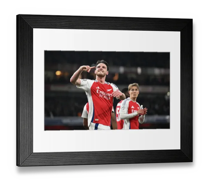 Framed Print : Arsenal FC v Real Madrid C.F. - UEFA Champions League 2024 / 25 Quarter Final First Leg Framed Print : Arsenal FC v Real Madrid C.F. - UEFA Champions League 2024 / 25 Quarter Final First Leg