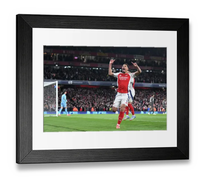 Framed Print : Arsenal FC v Real Madrid C.F. - UEFA Champions League 2024 / 25 Quarter Final First Leg Framed Print : Arsenal FC v Real Madrid C.F. - UEFA Champions League 2024 / 25 Quarter Final First Leg