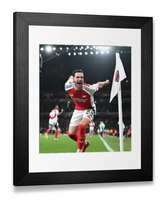 Framed Print : Arsenal FC v Real Madrid C.F. - UEFA Champions League 2024 / 25 Quarter Final First Leg