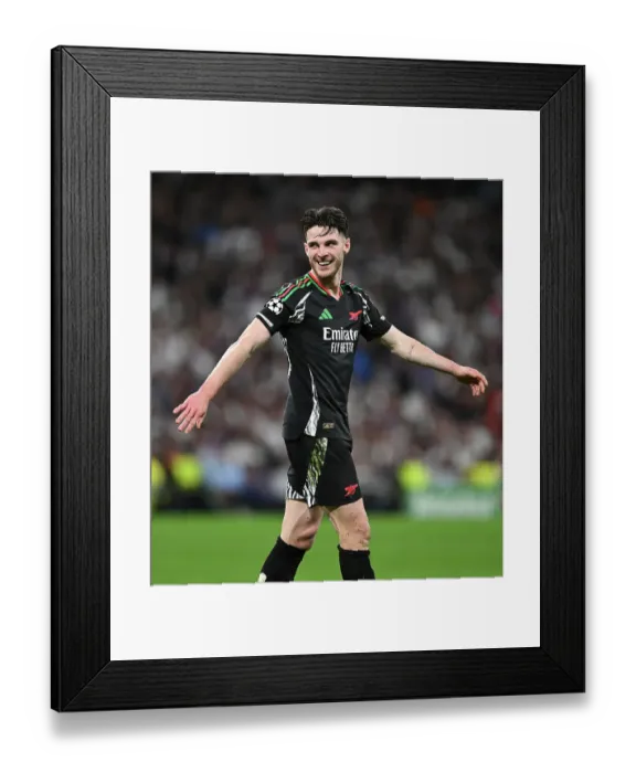 Framed Print : Real Madrid C.F. v Arsenal FC - UEFA Champions League 2024 / 25 Quarter Final Second Leg Framed Print : Real Madrid C.F. v Arsenal FC - UEFA Champions League 2024 / 25 Quarter Final Second Leg