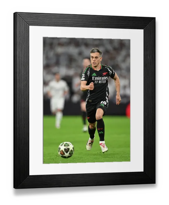 Framed Print : Real Madrid C.F. v Arsenal FC - UEFA Champions League 2024 / 25 Quarter Final Second Leg Framed Print : Real Madrid C.F. v Arsenal FC - UEFA Champions League 2024 / 25 Quarter Final Second Leg