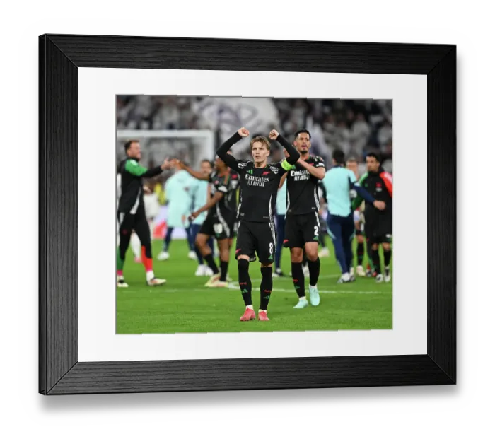 Framed Print : Real Madrid C.F. v Arsenal FC - UEFA Champions League 2024 / 25 Quarter Final Second Leg Framed Print : Real Madrid C.F. v Arsenal FC - UEFA Champions League 2024 / 25 Quarter Final Second Leg