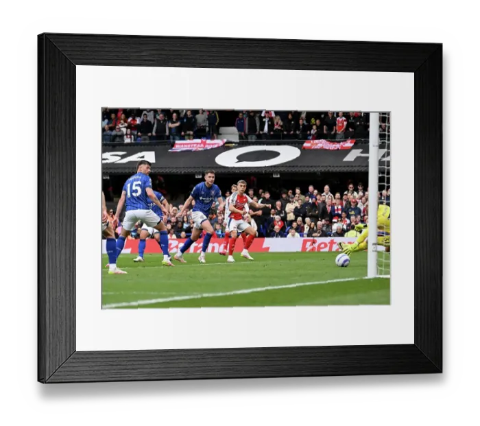 Framed Print : Ipswich Town FC v Arsenal FC - Premier League