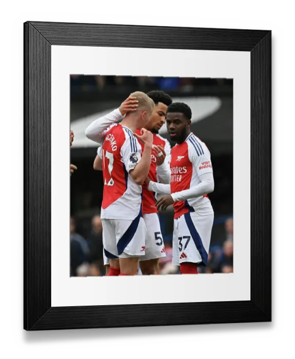 Framed Print : Ipswich Town FC v Arsenal FC - Premier League