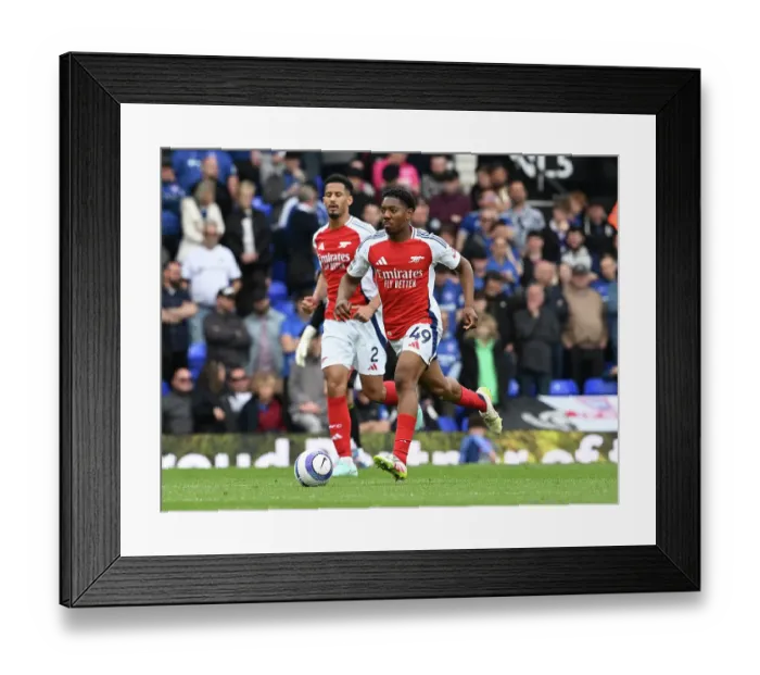Framed Print : Ipswich Town FC v Arsenal FC - Premier League