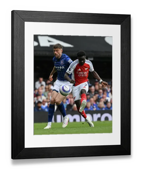 Framed Print : Ipswich Town FC v Arsenal FC - Premier League