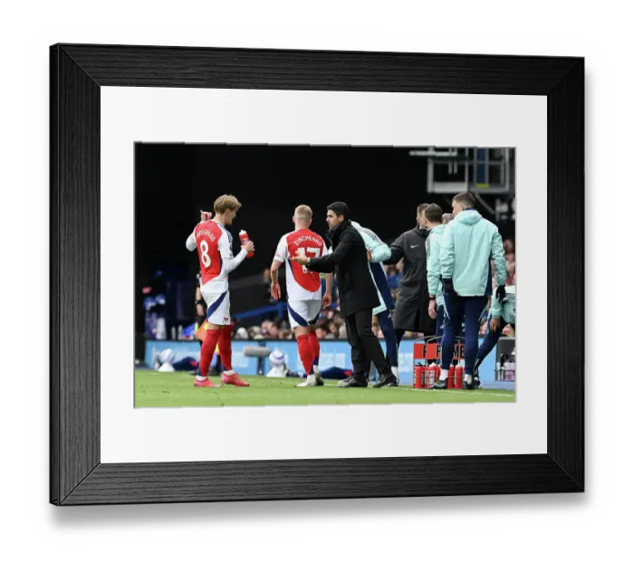 Framed Print : Ipswich Town FC v Arsenal FC - Premier League
