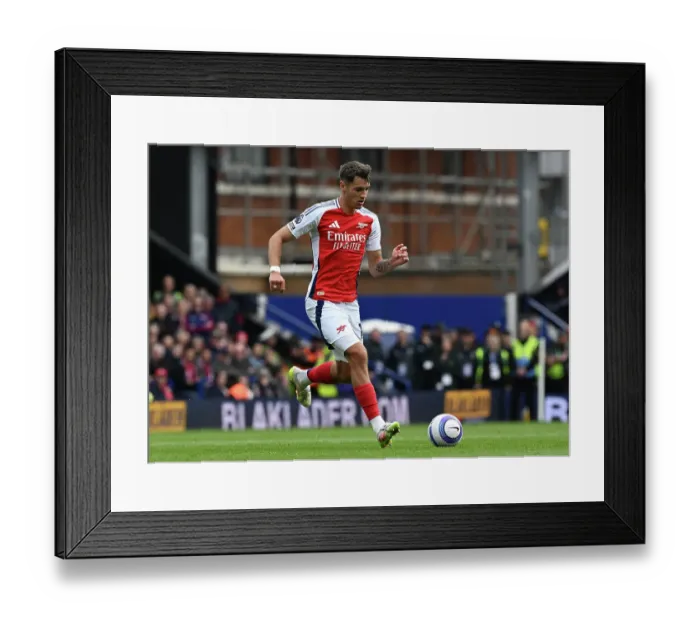 Framed Print : Ipswich Town FC v Arsenal FC - Premier League