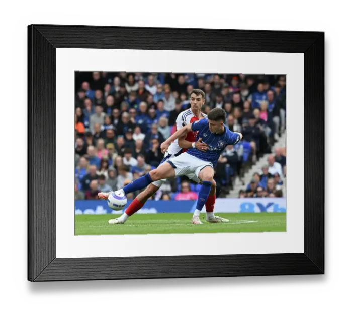 Framed Print : Ipswich Town FC v Arsenal FC - Premier League Framed Print : Ipswich Town FC v Arsenal FC - Premier League