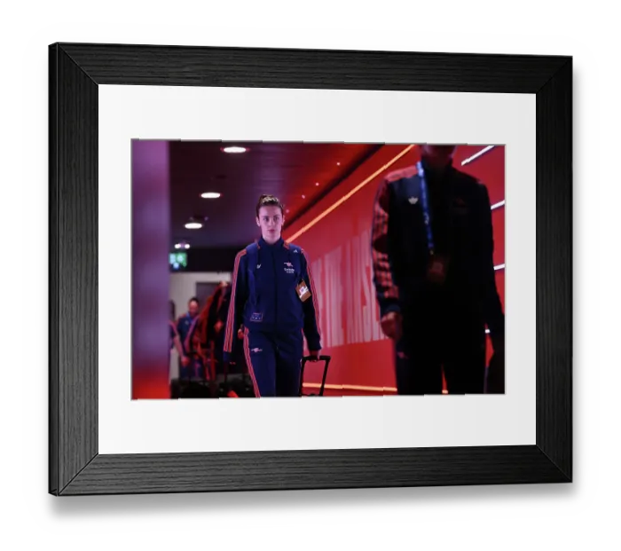 Framed Print : Arsenal WFC v Olympique Lyonnais - UEFA Women's Champions League Semi Final First Leg Arsenal WFC v Olympique Lyonnais - UEFA Women's Champions League Semi Final First Leg